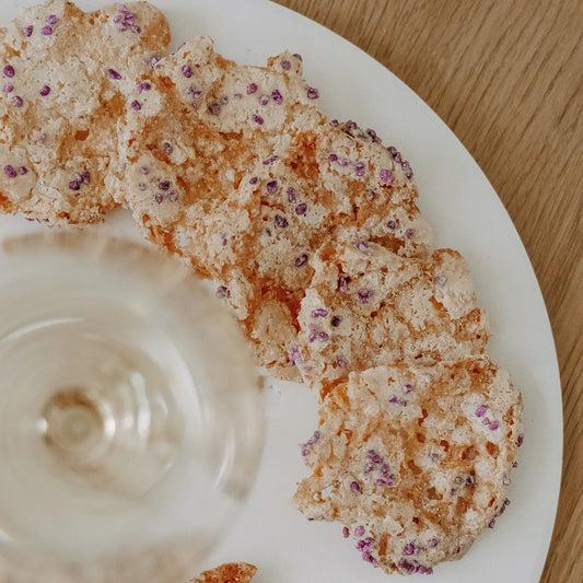 Biscuits soufflés Toulousains aux éclats de violettes de Toulouse cristallisées